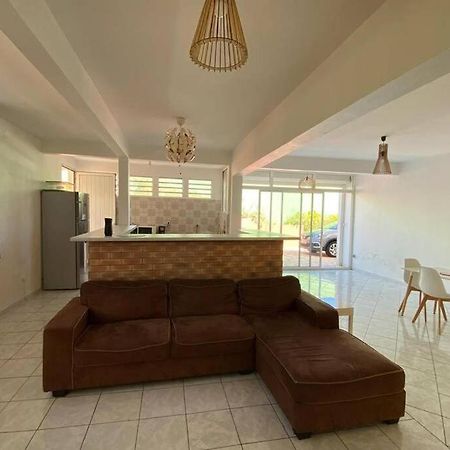 Charmant Appartement Avec Piscine Льо Робер Екстериор снимка